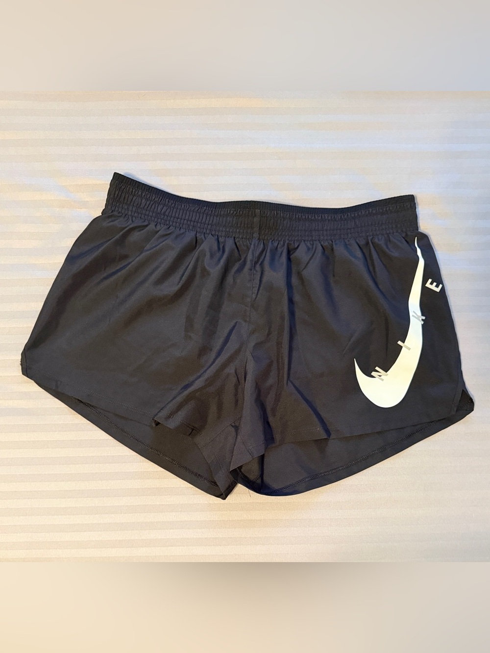 EUC NIKE Brief Lined Training Shorts, Women’s Medium